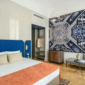 **** Otel Moments By Continental Group Macaristan