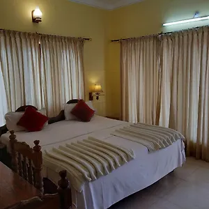 Florra 2*, Kovalam India