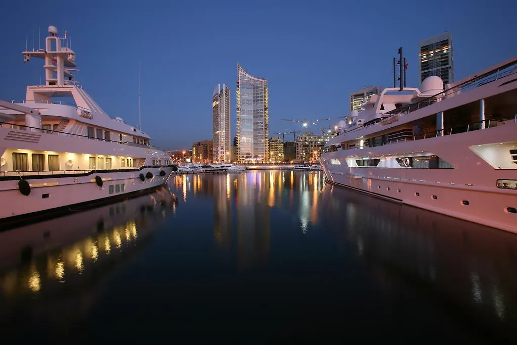 Four Seasons Hotel Beirut 5*,
