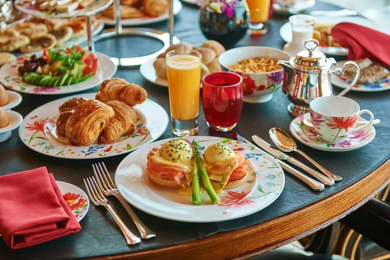 Four Seasons Hotel Beirut