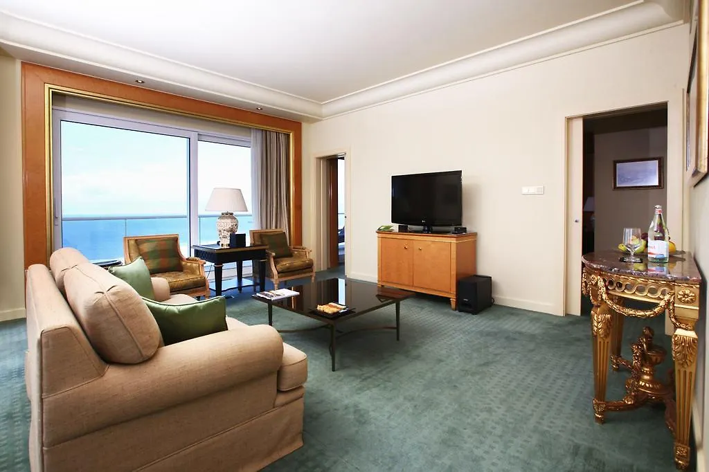 Four Seasons Hotel Beirut 5*,  Lebanon